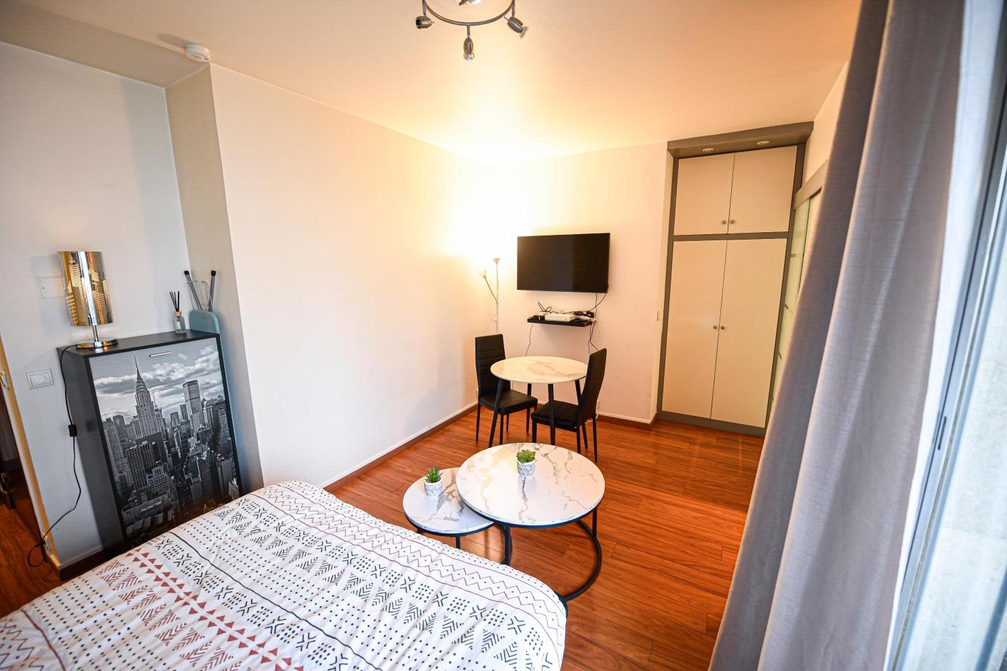 Studio De Luxe Les Champs Elysees 2 Paris Dış mekan fotoğraf